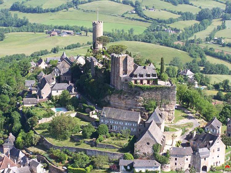 Emplacement camping Corrèze